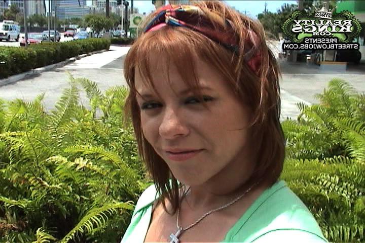 12P 12 pics and 1 movie of Britny from Street Blowjobs