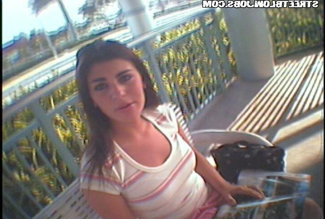 12P 12 pics and 1 movie of Christina from Street Blowjobs