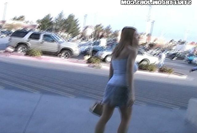 12P 12 pics and 1 movie of Roxetta from Street Blowjobs