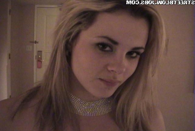12P 12 pics and 1 movie of Madison from Street Blowjobs