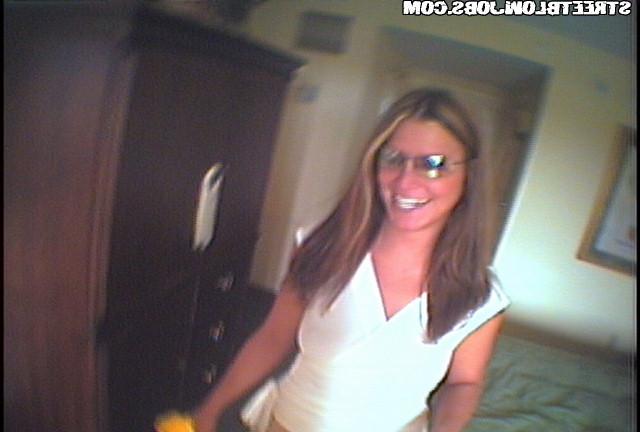 12P 12 pics and 1 movie of Heidi from Street Blowjobs