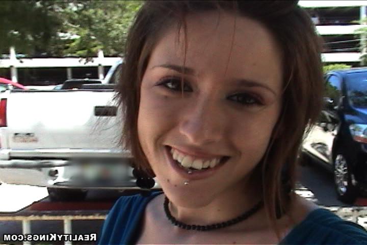 12P 12 pics and 1 movie of Sinderella from Street Blowjobs