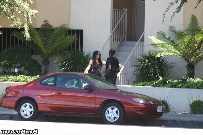 16P wife dating black guy shows on spycam