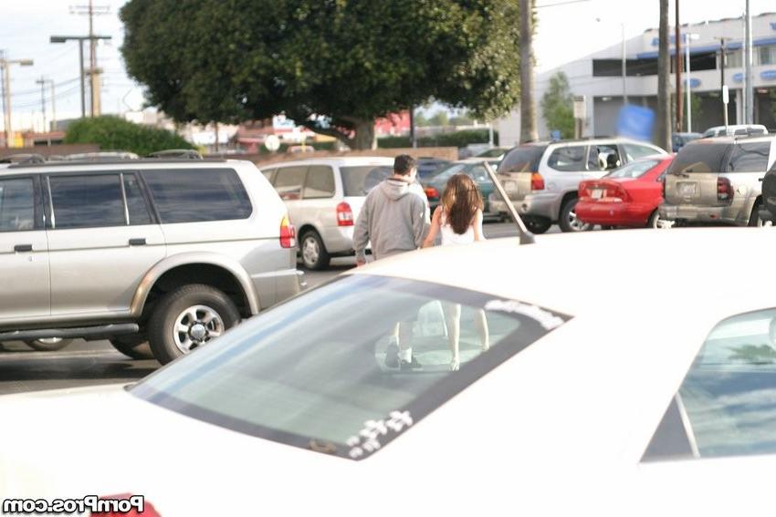 16P a girlfriend caugh dating another guy on spycam