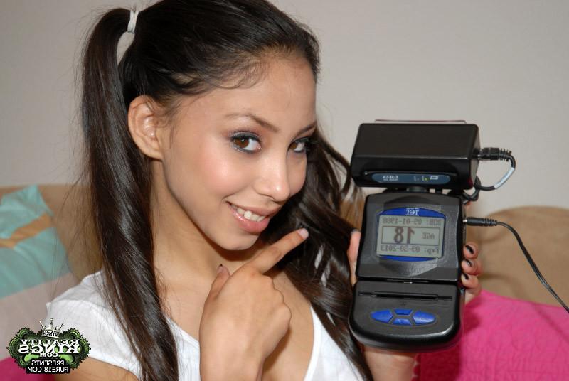 12P 12 pics and 1 movie of Alexus from Pure 18