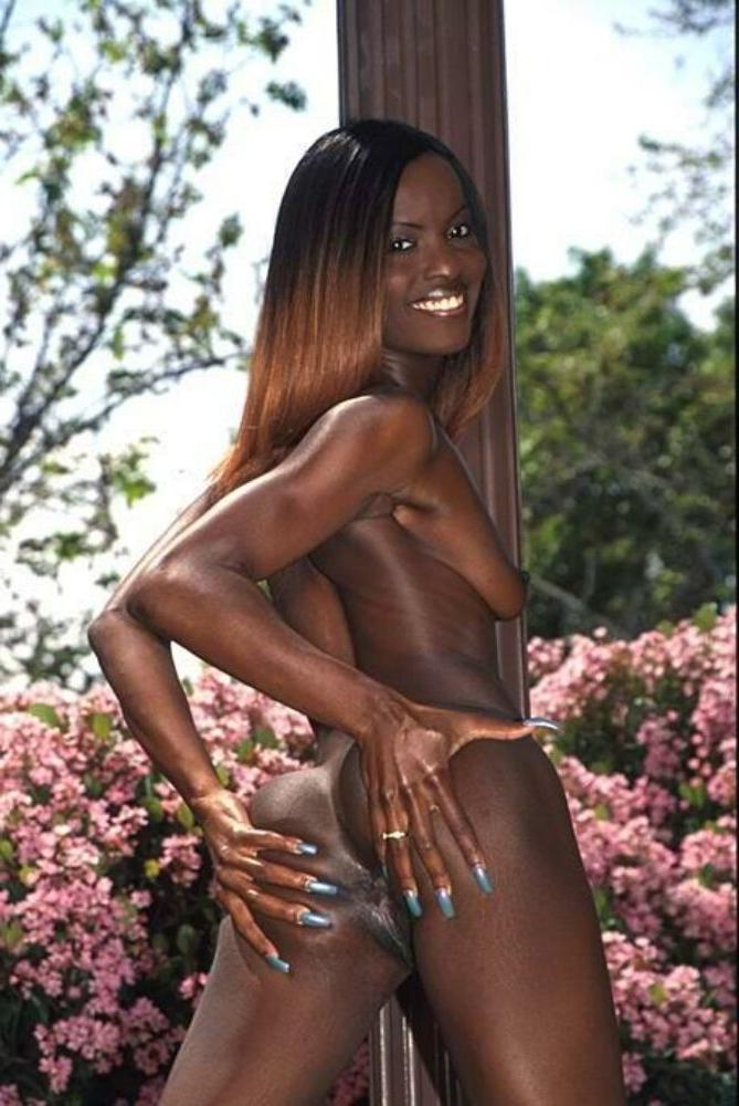 15P Teenie Blacks - Black teen gfs are posing and fucking gallery 10