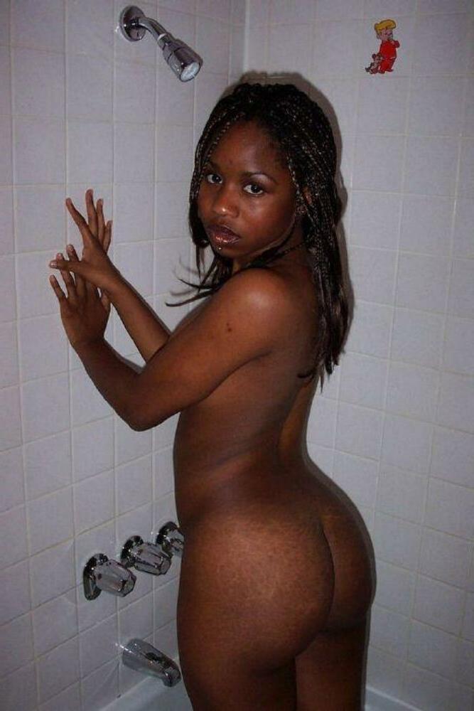 15P Black Teenie Revenge - Black teen gfs are posing and fucking gallery 18