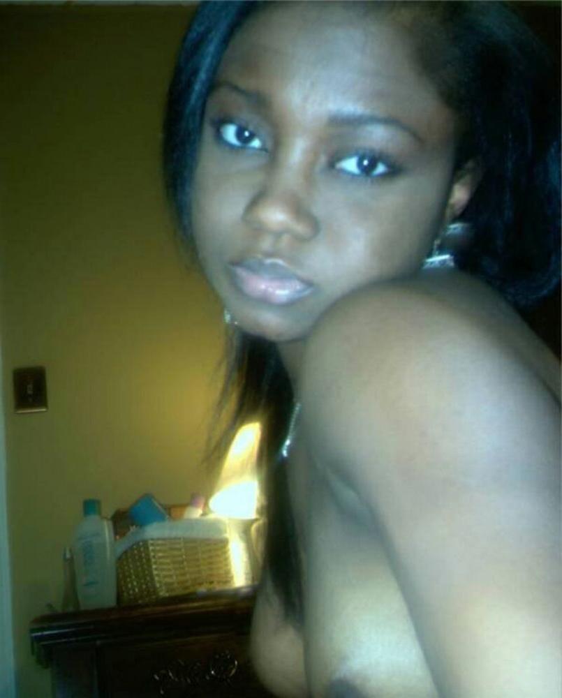 15P Black Teenie Revenge - Black teen gfs are posing and fucking gallery 18