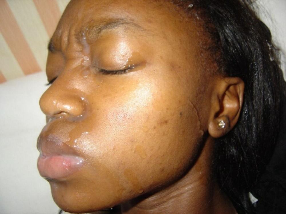 15P Teenie black booty gfs are posing and fucking gallery 4
