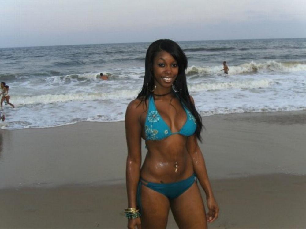 15P Black Teen Submit - Black teen gfs are posing and fucking gallery 62