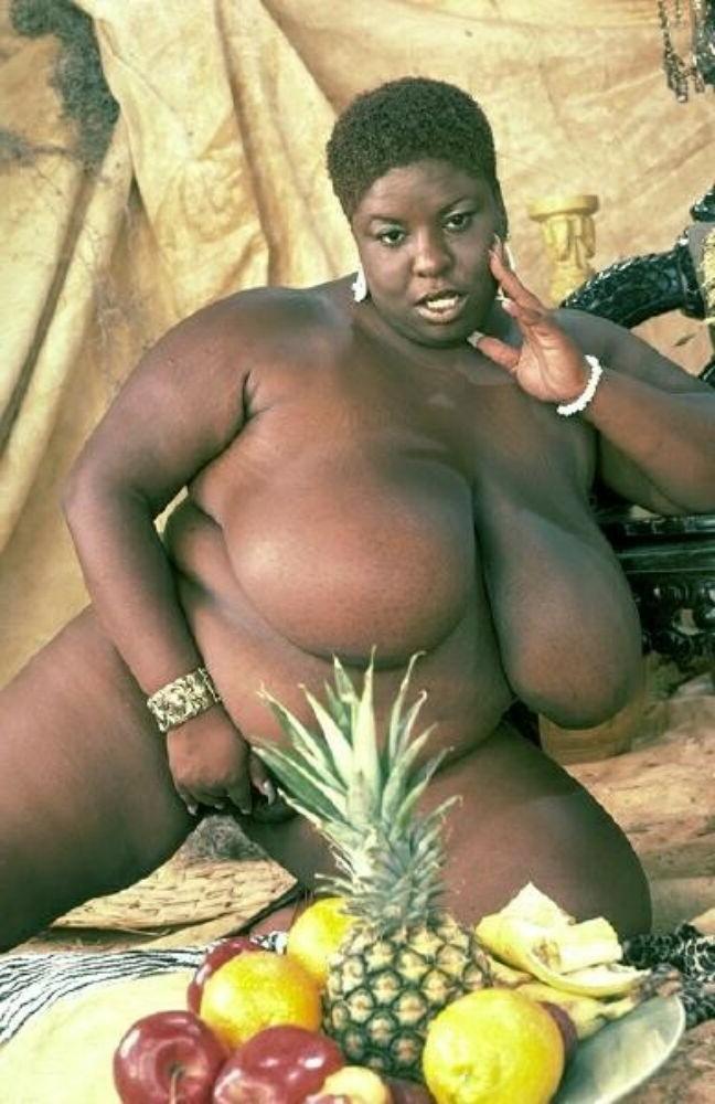 15P Teenie black booty gfs are posing and fucking gallery 19