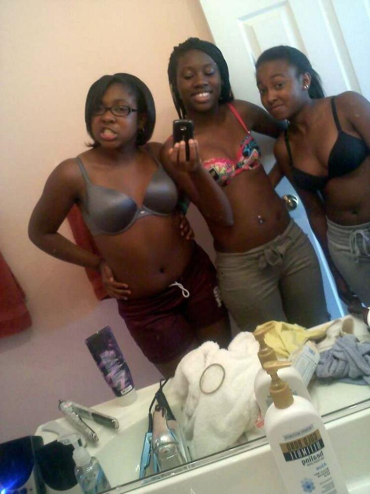15P Black Teen Revenge - Black teen gfs are posing and fucking gallery 18