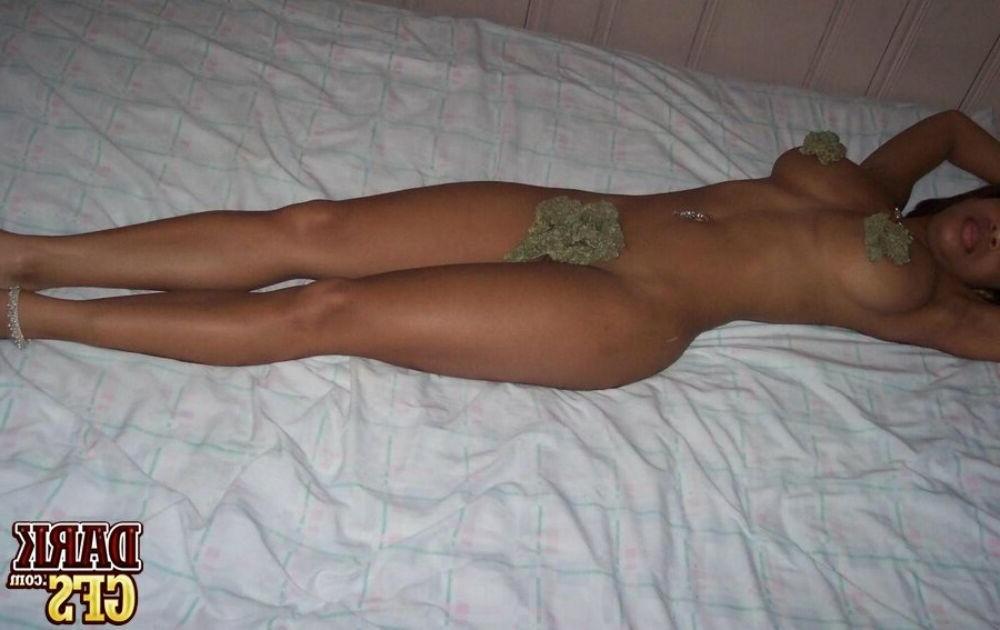15P Dark teen gfs posing and fucking  5
