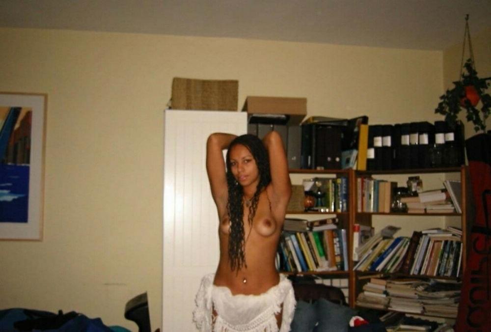 15P Black teen gfs posing and fucking 15