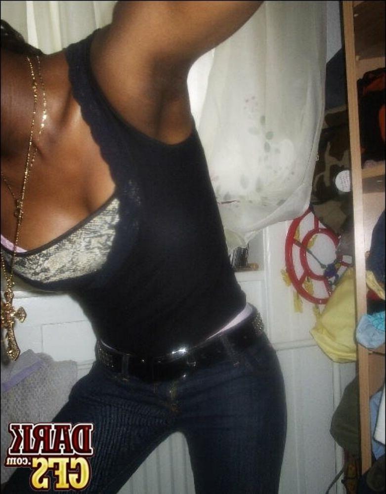 15P Dark teen gfs posing and fucking  16
