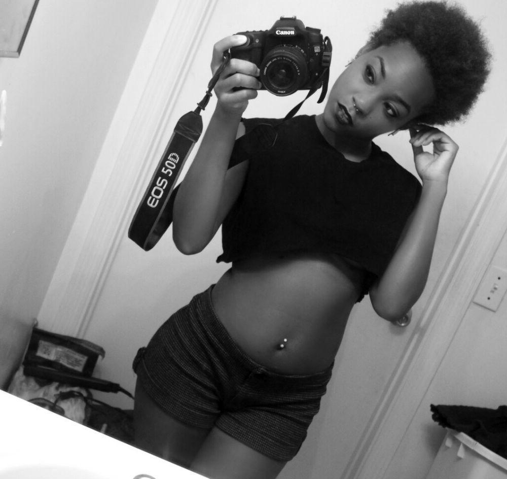 15P Blackgfs are posing and fucking