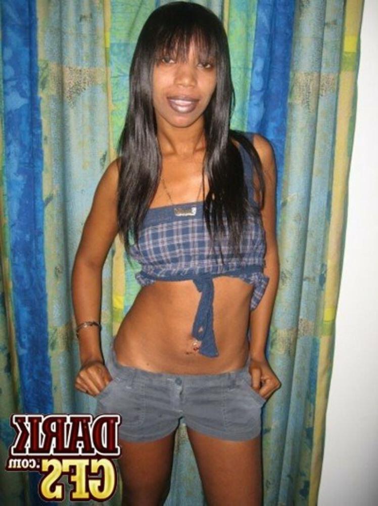 15P Dark teen gfs posing and fucking  2