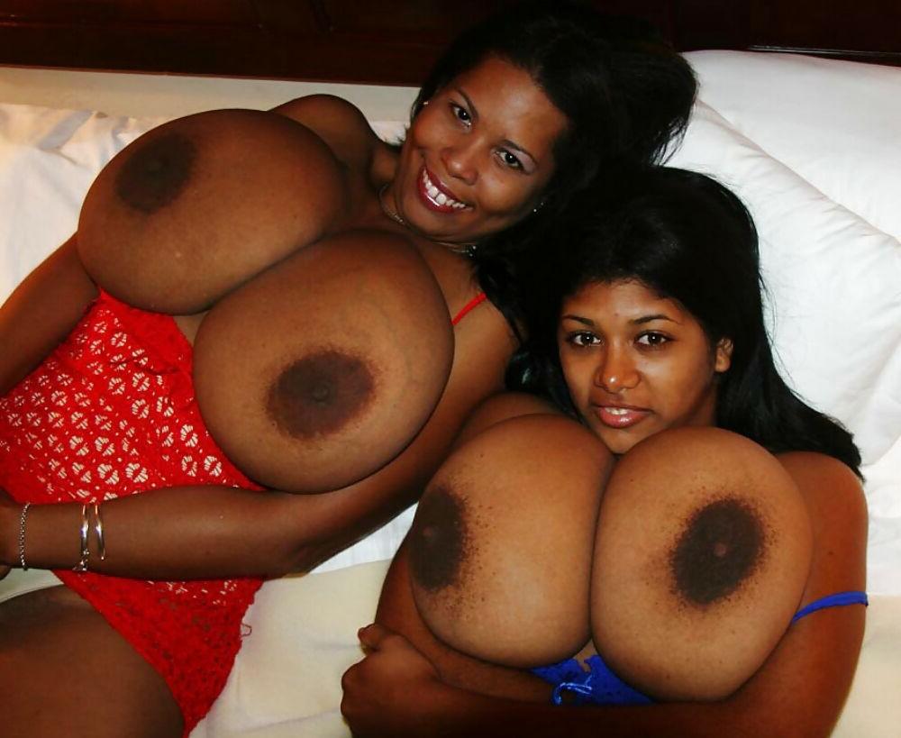 15P Black Teen Submit - Black teen gfs are posing and fucking gallery 16