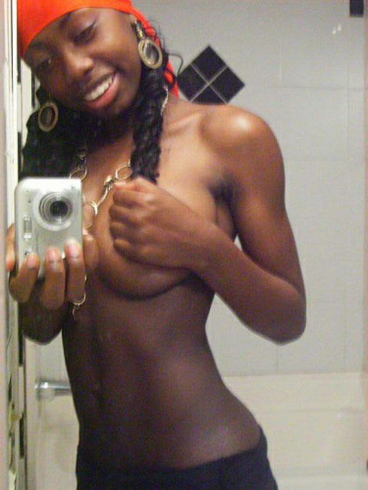 15P Black Teen Submit - Black teen gfs are posing and fucking gallery 93