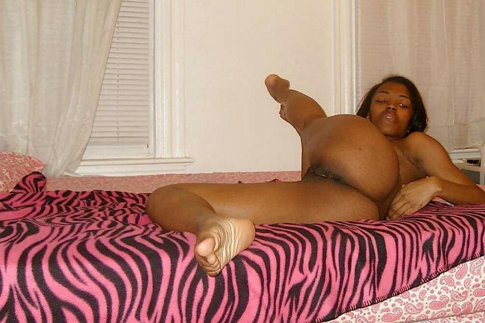 15P Exploited black teens are posing and fucking gallery 15