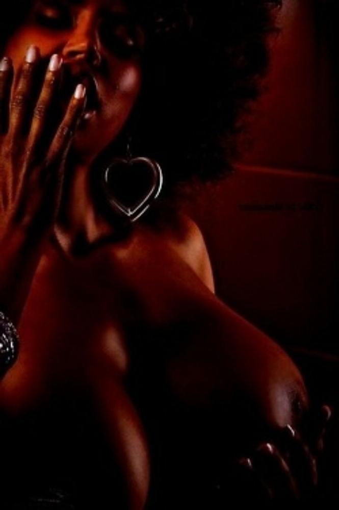 15P Black Teen Submit - Black teen gfs are posing and fucking gallery 19