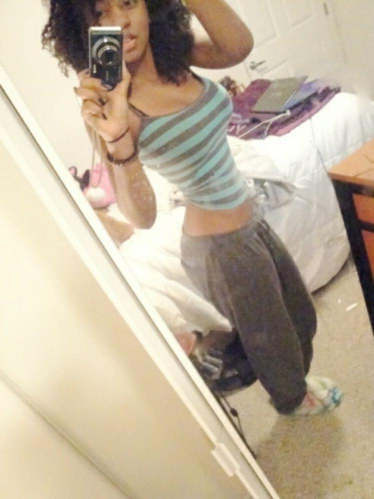 15P Black Teen Submit - Black teen gfs are posing and fucking gallery 110