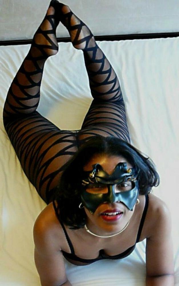 15P Black Teen Submit - Black teen gfs are posing and fucking gallery 95