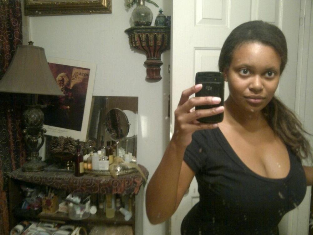 15P Black Teen Submit - Black teen gfs are posing and fucking gallery 75