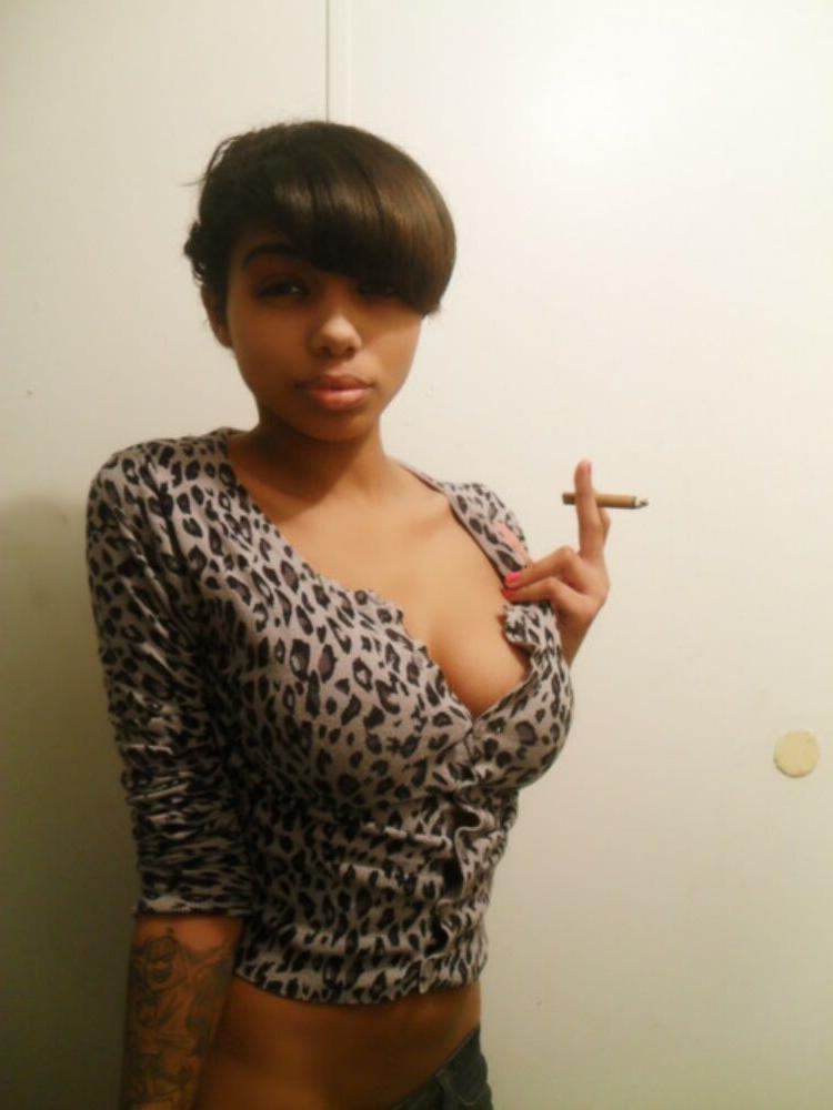 15P Black Teen Submit - Black teen gfs are posing and fucking gallery 103