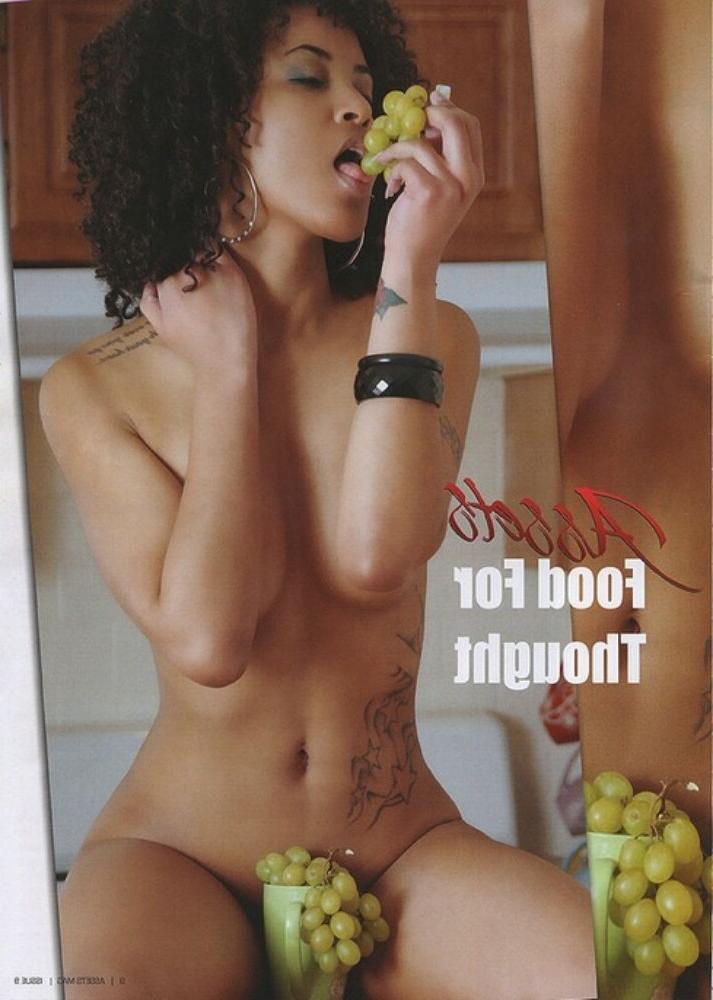 15P Black Teen Submit - Black teen gfs are posing and fucking gallery 41