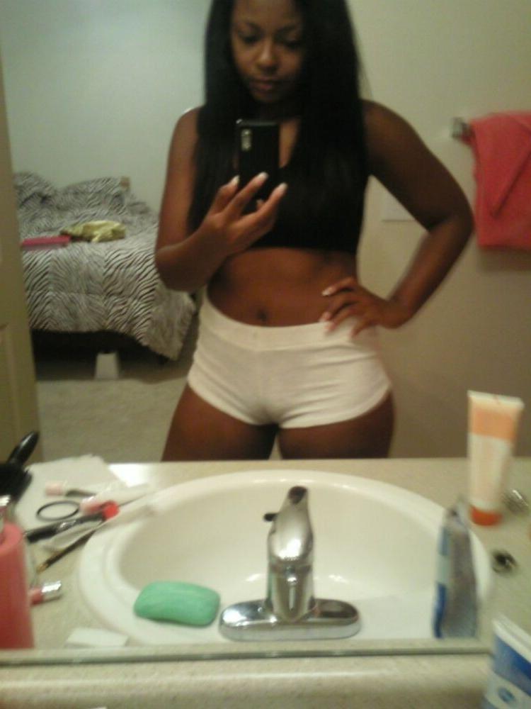 15P Black Teen Submit - Black teen gfs are posing and fucking gallery 58