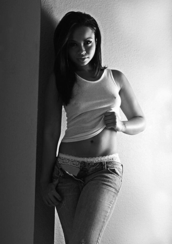 15P Black Teen Submit - Black teen gfs are posing and fucking gallery 29