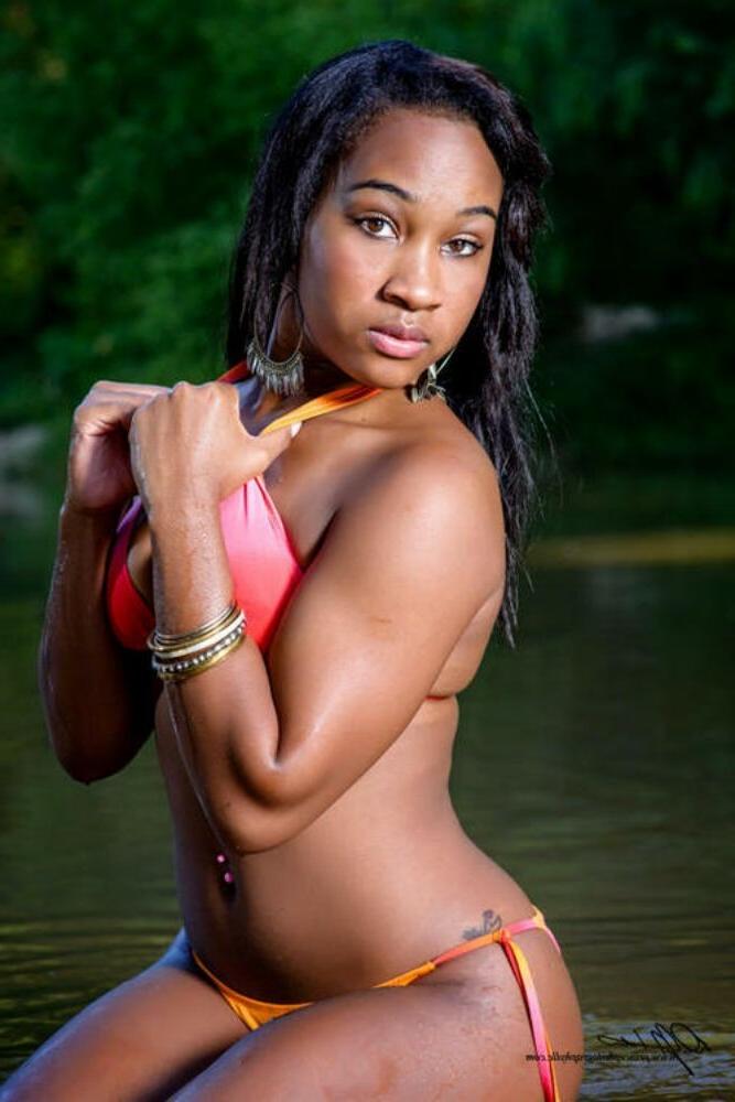 15P Black Teen Submit - Black teen gfs are posing and fucking gallery 22
