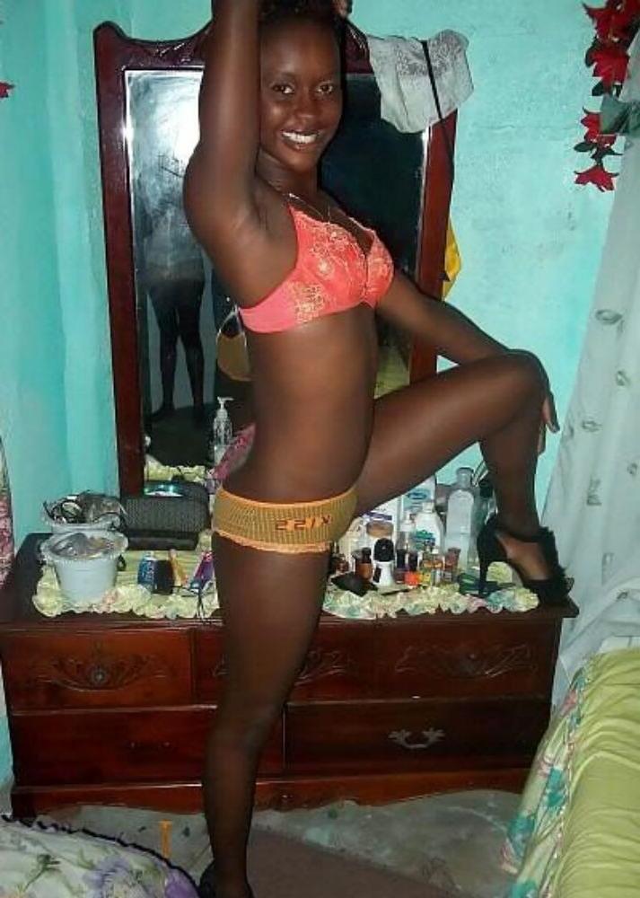 15P Black Teen Revenge - Black teen gfs are posing and fucking gallery 17