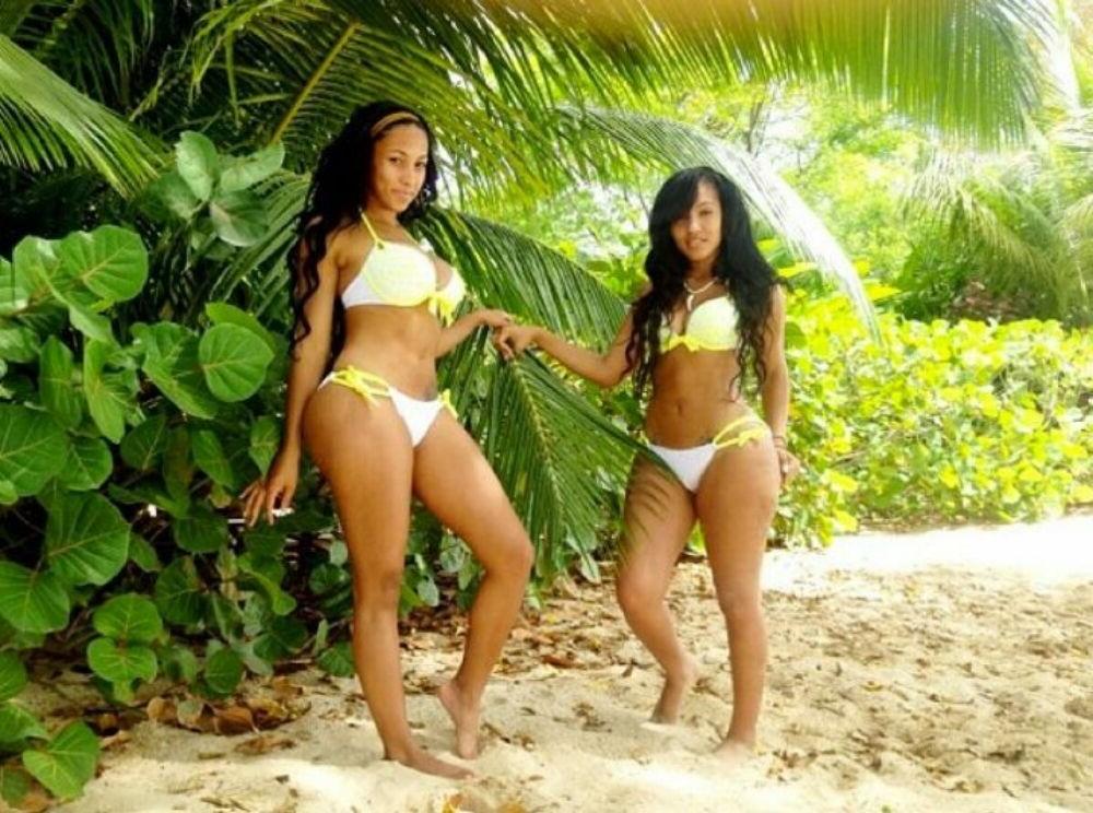 15P Black Teen Submit - Black teen gfs are posing and fucking gallery 1