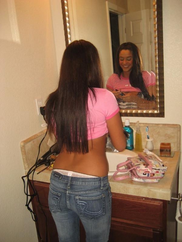 18P Teen gfs posing and taking pics