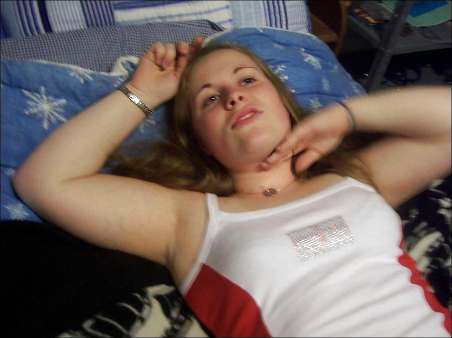 25P Chunky Teen From,SmutDates.com