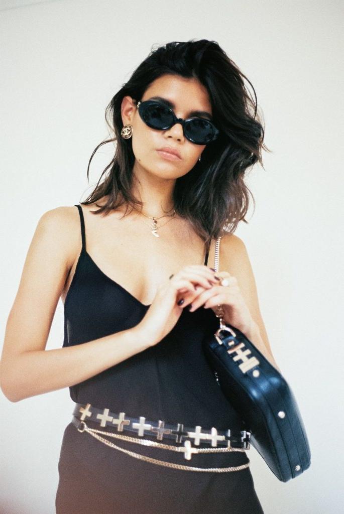 17P Sarah Halpin Shows Her Pierced Nipples And More
