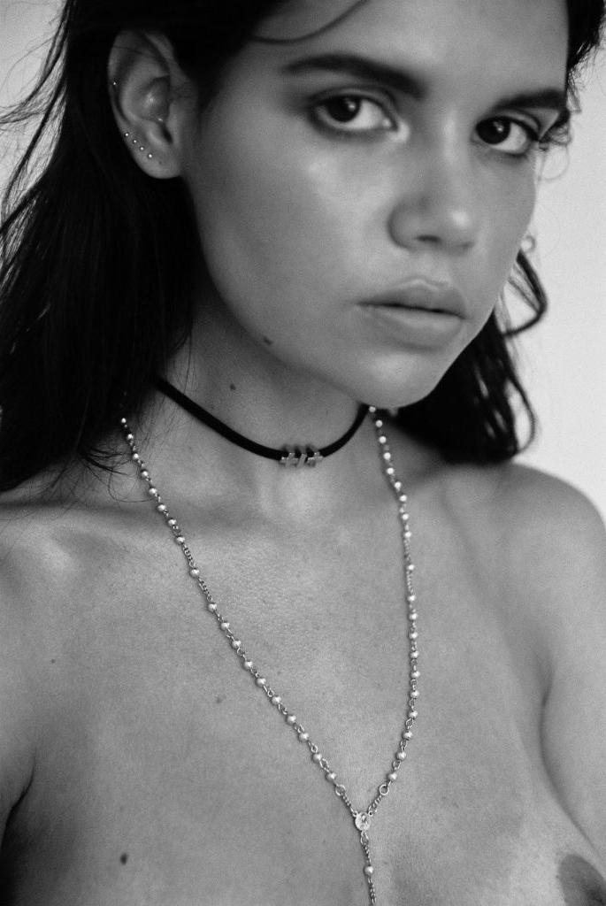 17P Sarah Halpin Shows Her Pierced Nipples And More