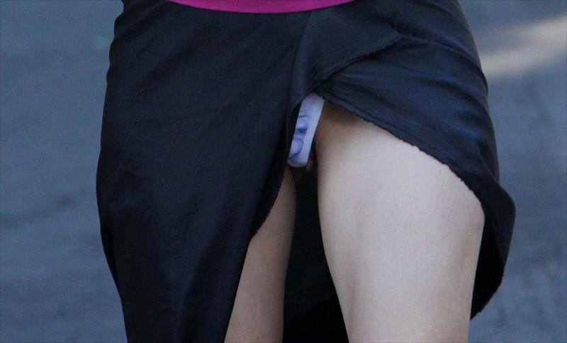 4P Upskirt of Alicia Arden