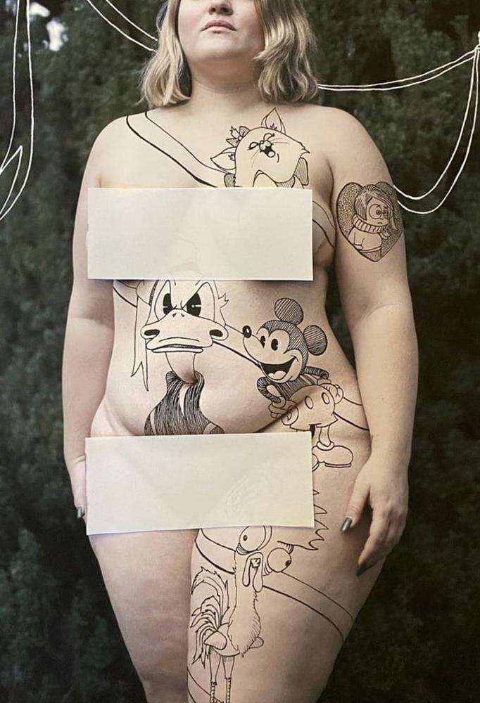 23P Voluptuous Women