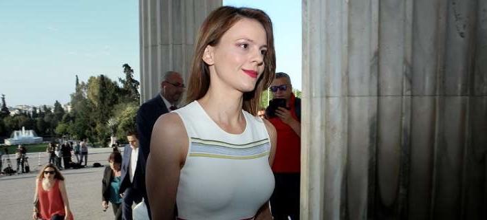 25P E. Achtsioglou Greek politician