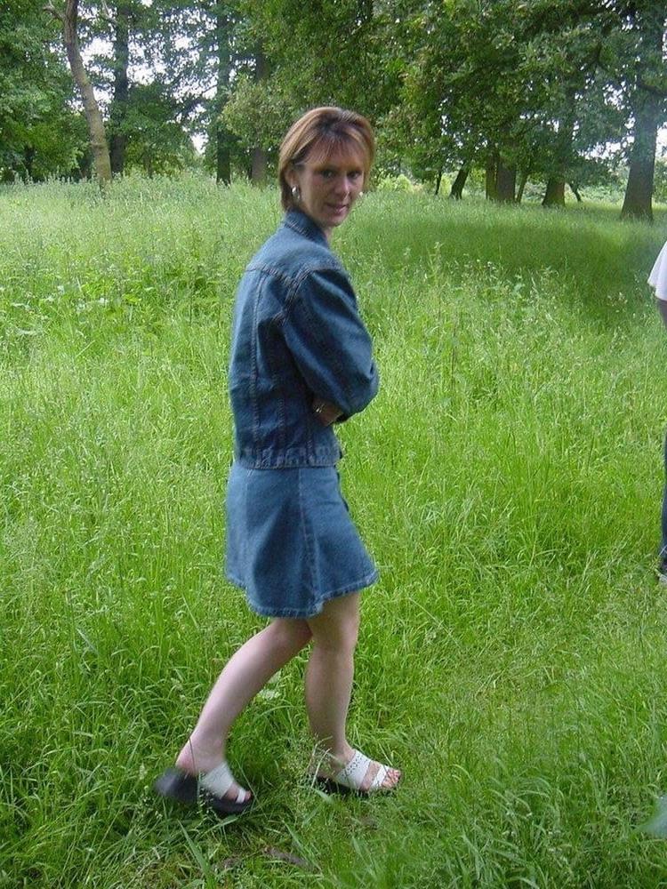 25P Dee the bukkake slut 2