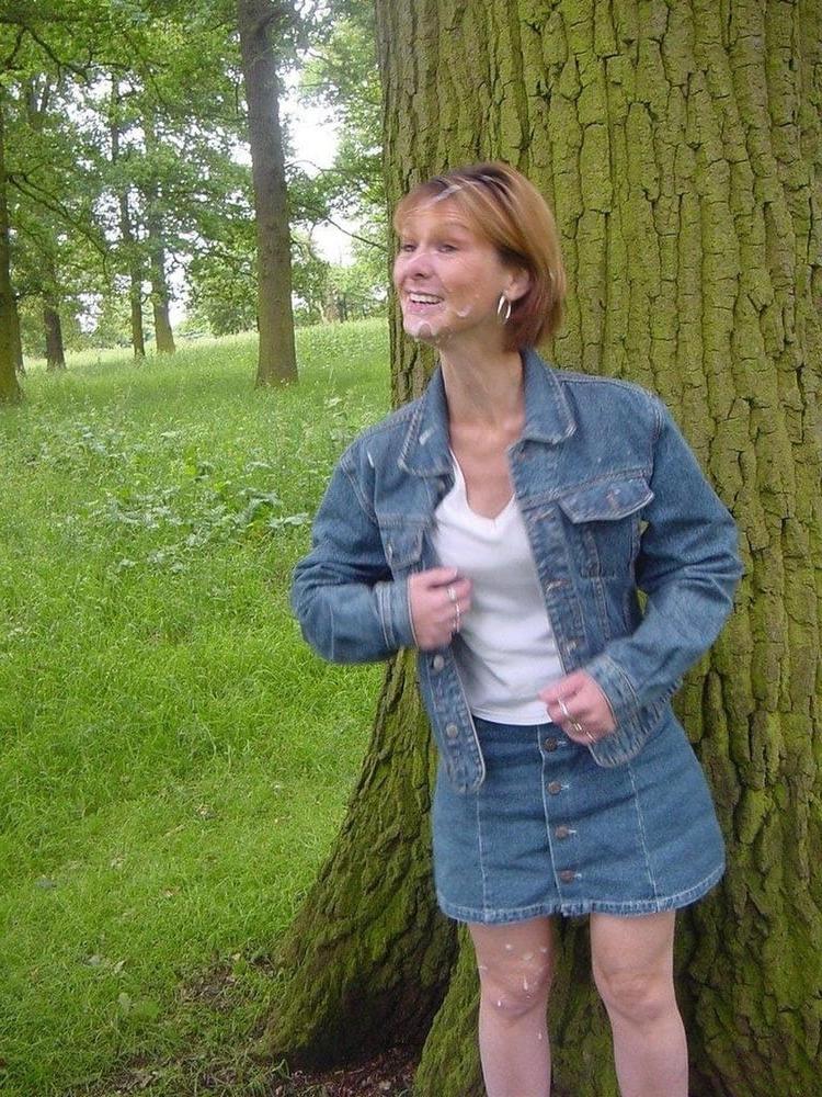 25P Dee the bukkake slut 2