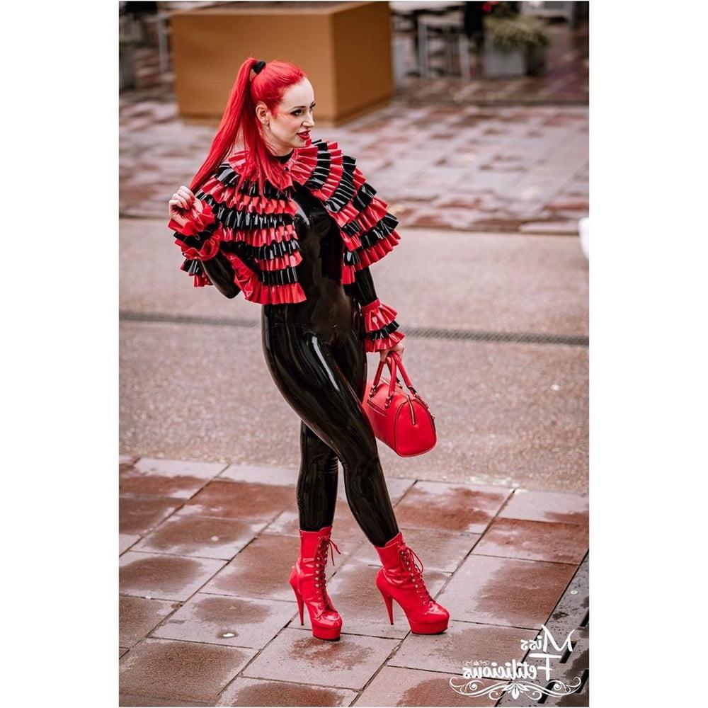 23P Latex rubber handbag