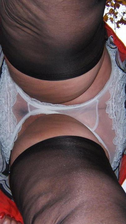 25P Upskirt 2