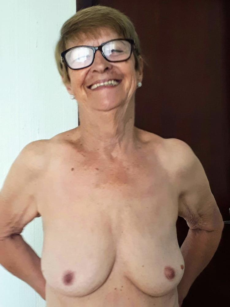 17P Granny Cleide