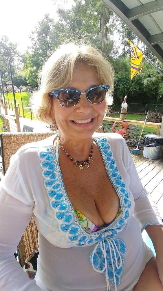 25P Webtastic Special: Granny Time Vol.1340