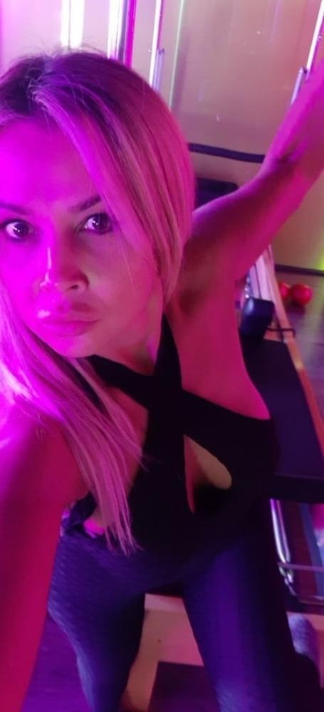 25P Greek Huge tits Vol 4