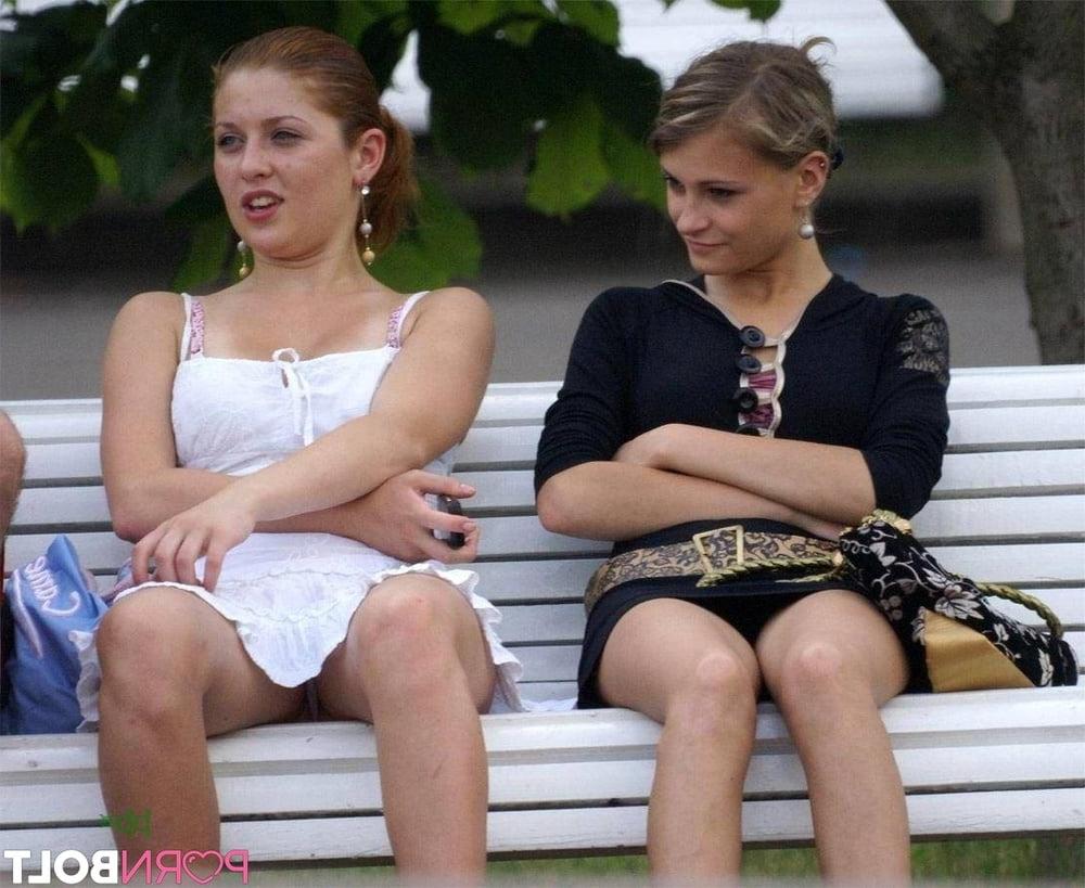 25P Upskirt pics - no panties